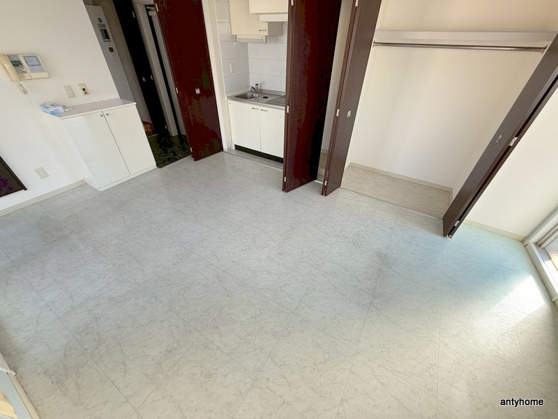 トゥリオーニEBISU　仲介手数料無料の居間・リビング