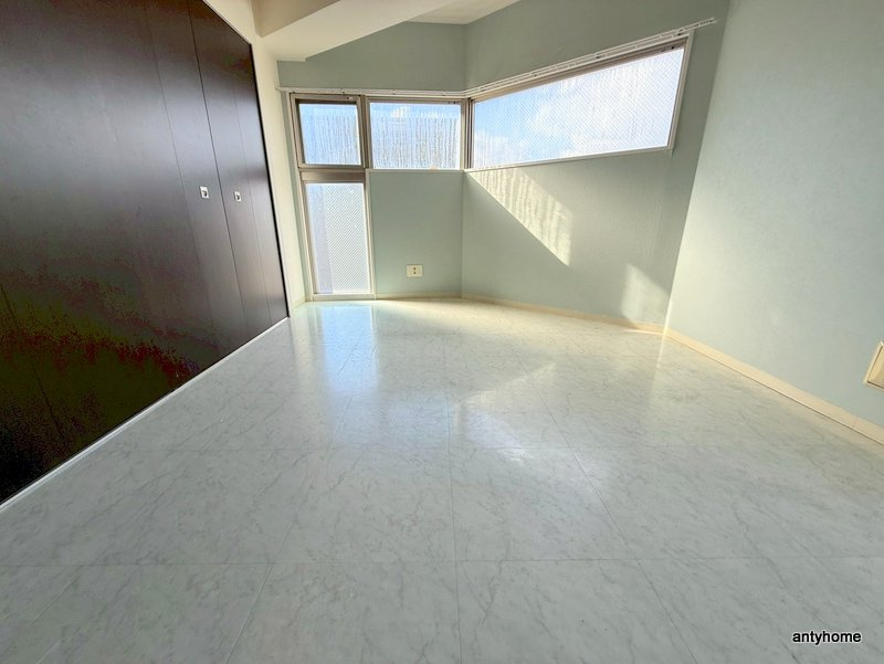 トゥリオーニEBISU　仲介手数料無料の洋室