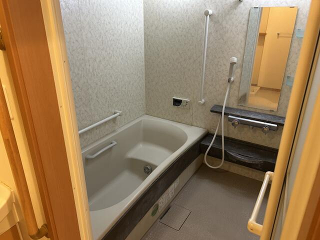 タウンハウス平松本町の浴室