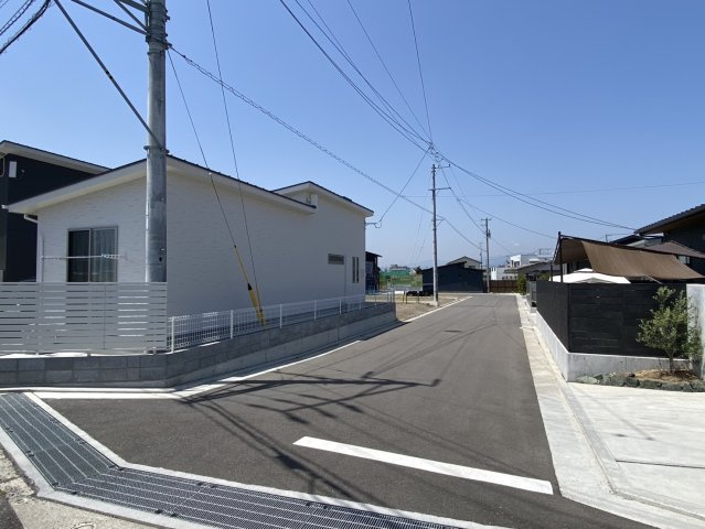 横黒エコタウン⑨の前面道路含む現地写真