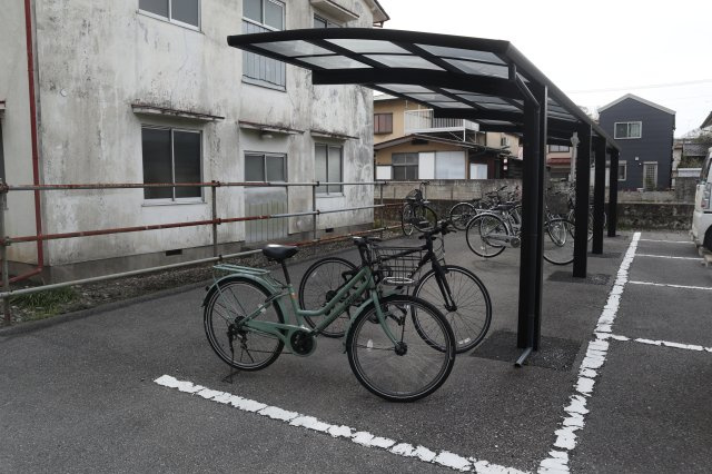 【その他共用部分】 | メゾンド岡野 | 駐輪場