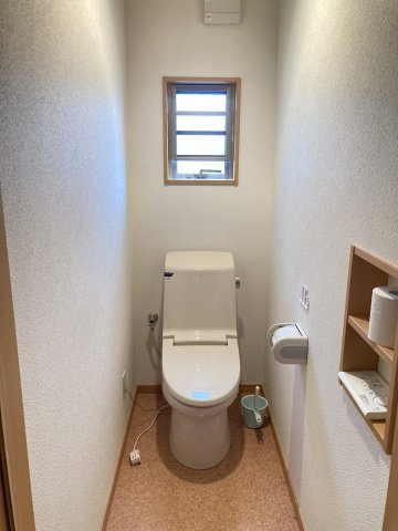 前橋市川原町　中古住宅のトイレ