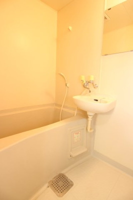 【浴室】 | アーシャーハウス C