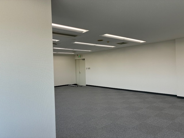 新横浜SRビル