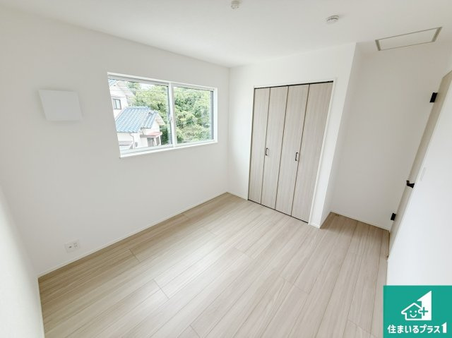 羽曳野市羽曳が丘西　第24-1期　新築一戸建ての洋室|シンプルな洋室は、自分好みのインテリアが楽しめます♪ご家族とインテリアや家具を選びに行くのは新築購入時の醍醐味の一つです。ぜひお楽しみください♪