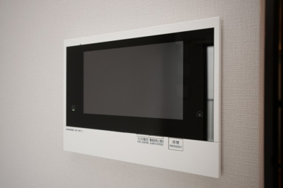 【セキュリティ】 | リヴェント福島 | モニター付きインターホンです