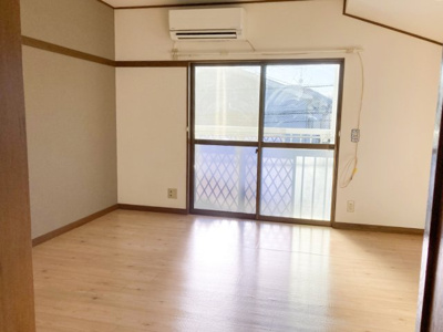 【居間・リビング】 | スカイハイツ