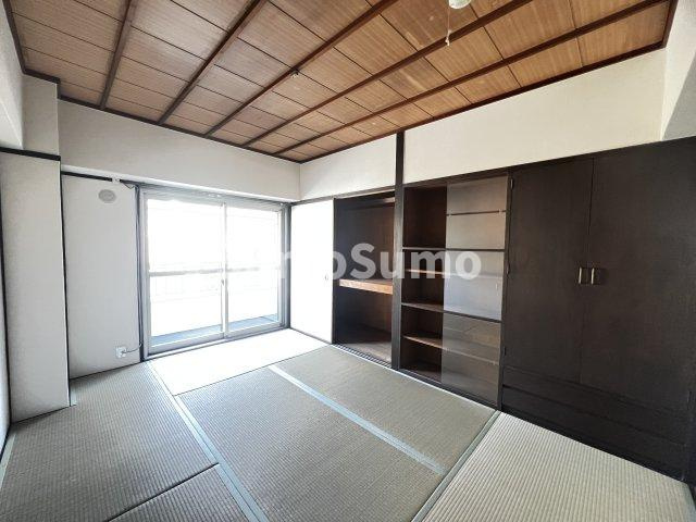 御影ハイツの和室