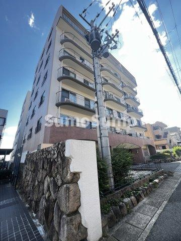 御影ハイツの外観