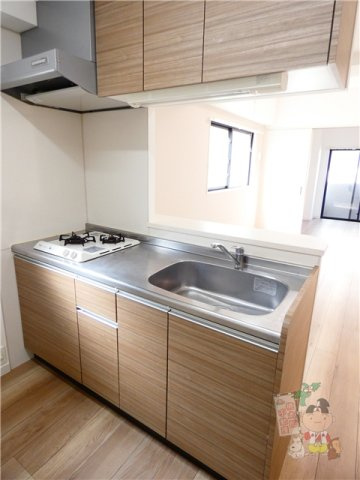 ガーデン富田町のキッチン