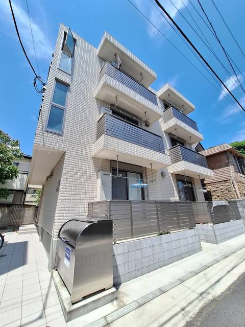 リベルテ鎌倉の外観