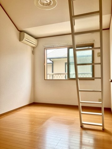 戸室戸建の内装