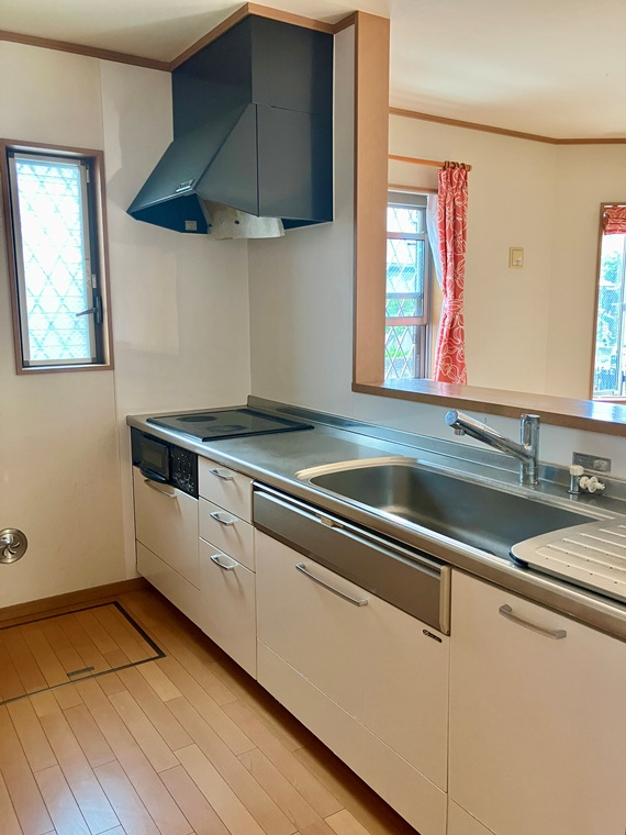 戸室戸建のキッチン