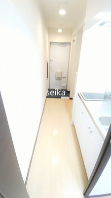 【エントランス】 | イヤサカ | 反転タイプあり