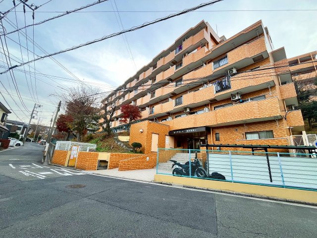 京急本線「生麦」ダイアパレス東寺尾第三・壱号棟の画像