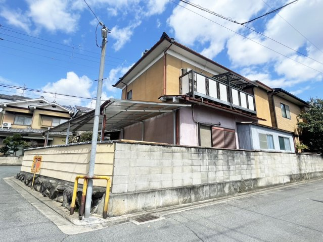 右京区太秦野元町　中古戸建の前面道路含む現地写真|南側道路からの外観です■■■日住サービス京都五条店　冨岡勇人■■■