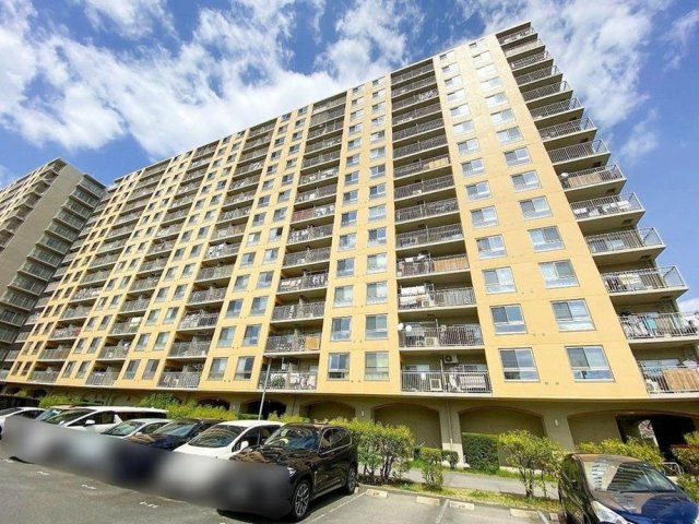 くずはセンチュリータウン六番館の外観|新しい生活にいかがでしょうか？外観はお住まいの顔になります。こだわりたいポイントですね。水回りリフォームやリノベーションも承ってます。
■現地見学・資金計画相談・住宅ローン相談もお問合せ受付中■