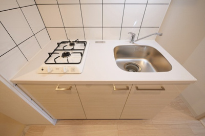 【キッチン】 | エスリード弁天町桜通レジデンス | お料理しやすいキッチンです