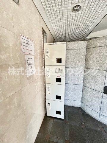 アドバンス江坂のその他共用部分|宅配BOX付き