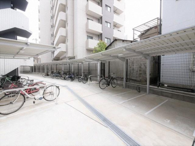【その他共用部分】 | メルディア大正D.C. | 駐輪場です