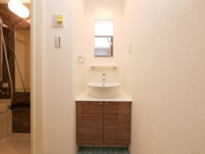 【洗面所】 | メルディア大正D.C. | 独立洗面台です