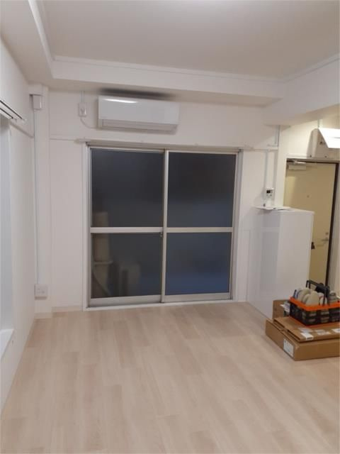 青葉マンションの居間・リビング