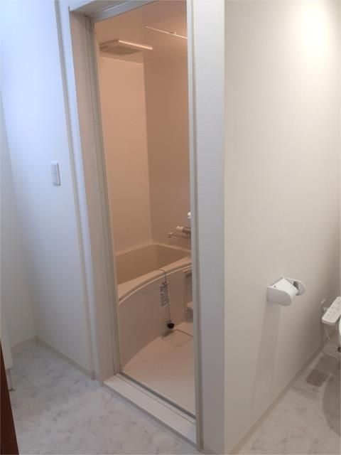 青葉マンションの浴室