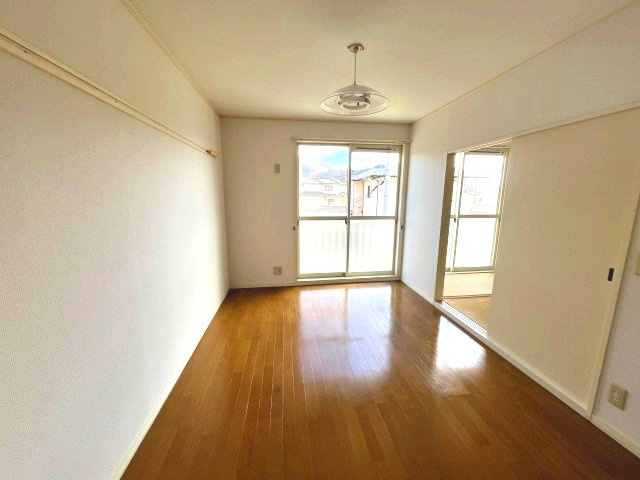 マロンコーポの居間・リビング