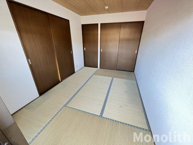 スパシーバ積川の和室