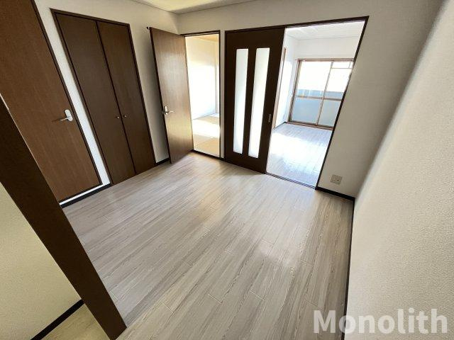 スパシーバ積川の居間・リビング