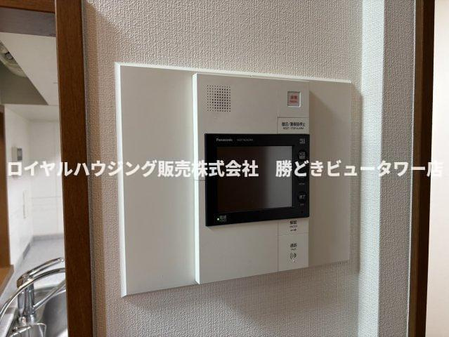 【TVモニター付きインターフォン】