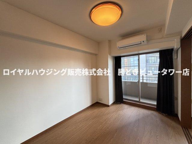 【寝室】