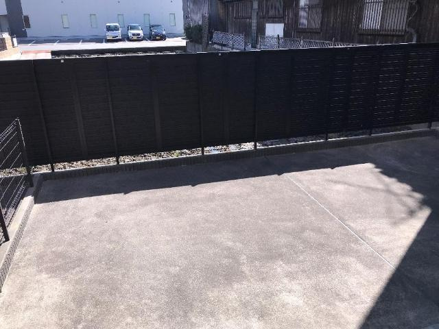 アベニール中島の庭|広々した専用庭