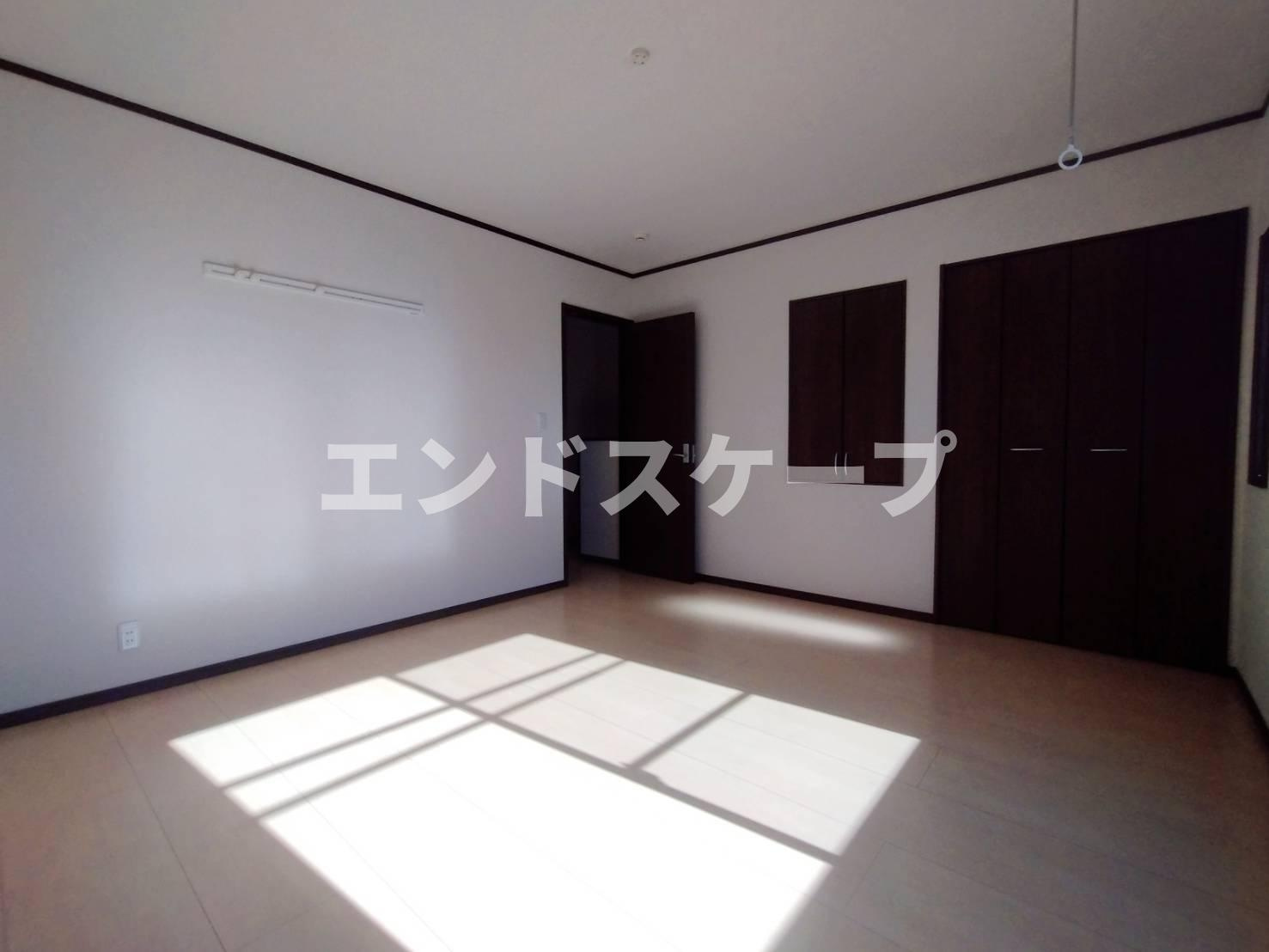 ヴィラアネックスの洋室|高崎、前橋エリアのお部屋探しはエンドスケープまで！お客様の理想お聞かせ下さい♪