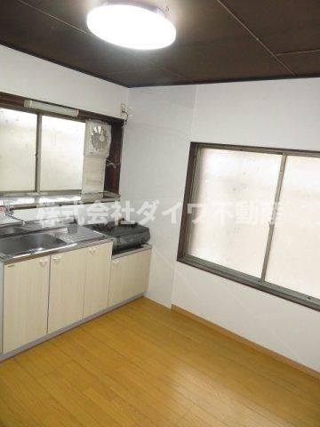 元欠町メゾネットのキッチン