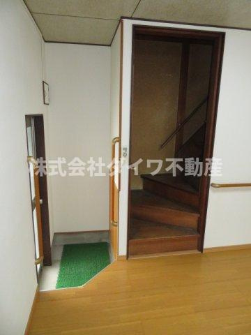 元欠町メゾネットの玄関