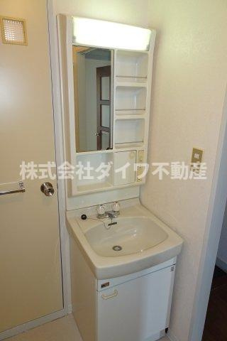 ツトムマンションの洗面所