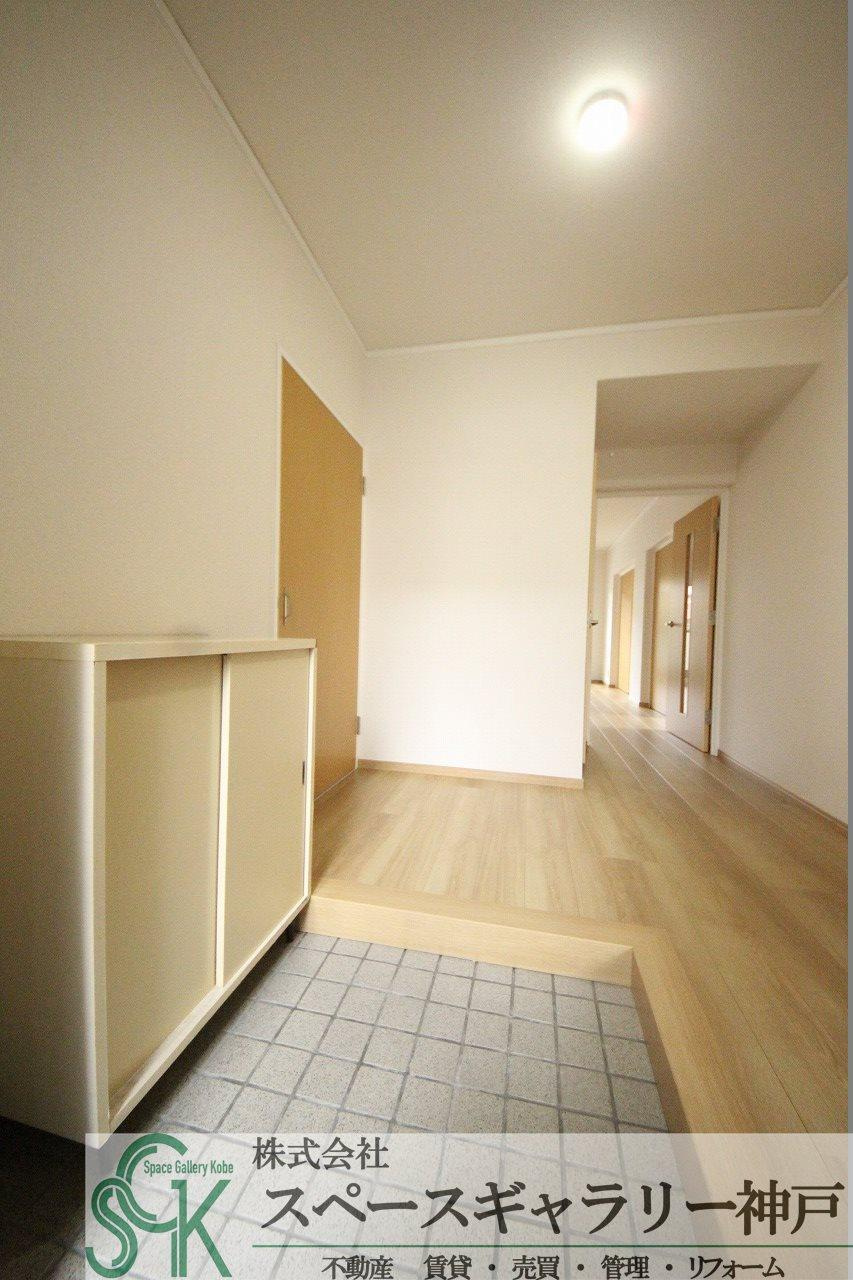 コーポ久兼の玄関|※お部屋により仕様が異なる場合があります。