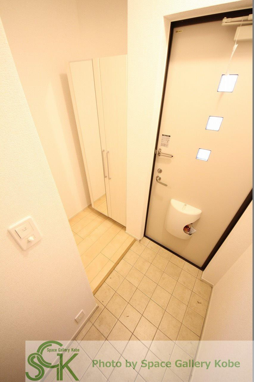 ソレイユ玉津の玄関|※お部屋により仕様が異なる場合があります。