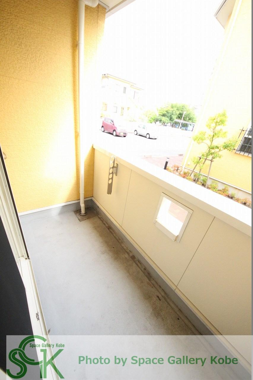 プロムナードAのバルコニー|※お部屋により仕様が異なる可能性があります。