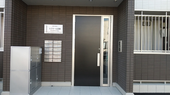 シジエーム太田のエントランス