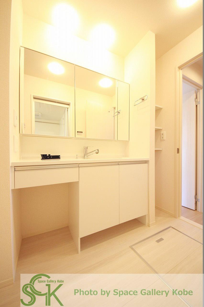 夢の洗面所|※お部屋により仕様が異なる場合があります。