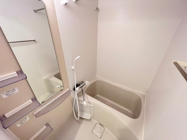 SERENITE堺筋本町SUDの浴室