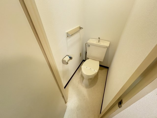 TSハイム市川のトイレ