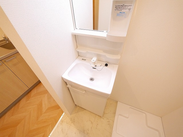 Gradito 富雄駅前　２番館の洗面所