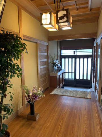 紀の川市馬宿　中古戸建の玄関