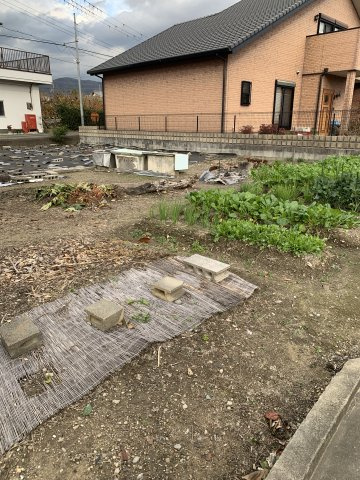 紀の川市馬宿　中古戸建の庭|畑付き
