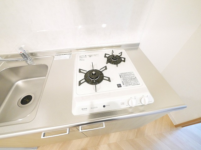 Gradito 富雄駅前　２番館の設備