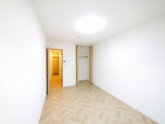 Gradito 富雄駅前　２番館の洋室