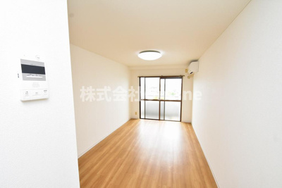 【洋室】 | アミティ近大通り